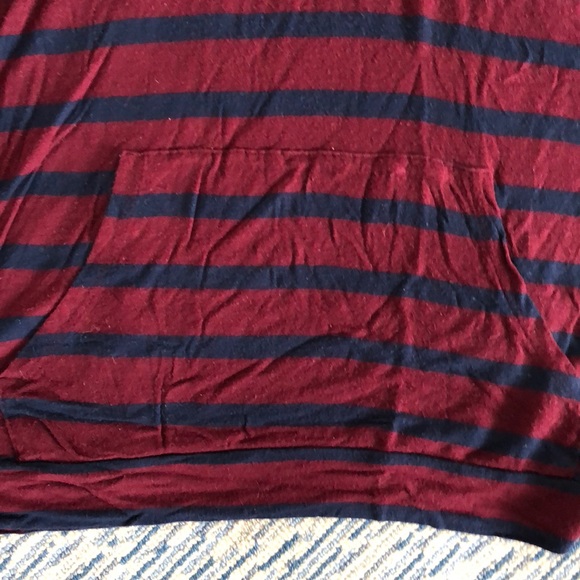 Forever 21 Sweatshirt - Picture 2 of 3